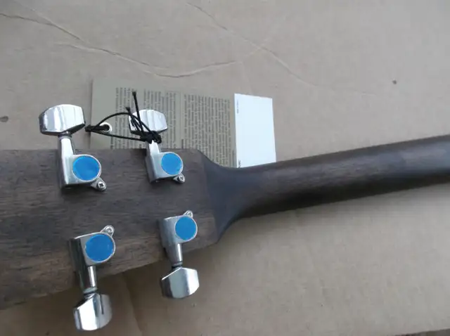 Guitare modele cigar box in Guitars in Sherbrooke - Image 7