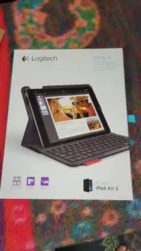 Logitech Type+ Ipad 2 keyboard