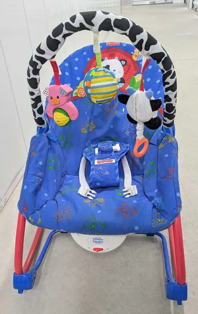 Baby chair/baby rocker/baby rocking chair in Chairs & Recliners in City of Toronto - Image 7