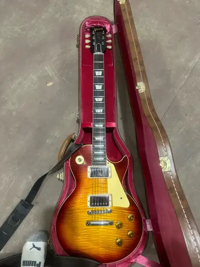 Gibson Murphy ultra age , View more