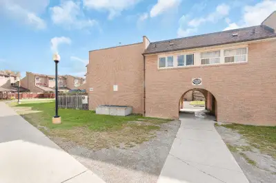 Room for Rent near Humber College North!
