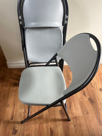 4 folding chairs for sale like new