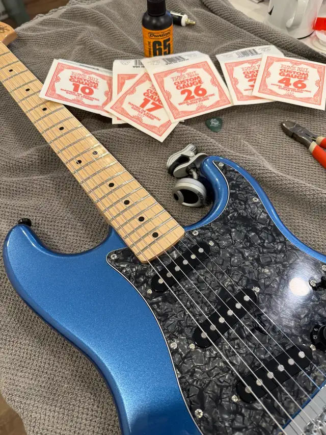 Guitarist- looking to jam or wherever it goes 