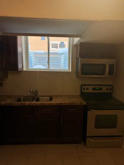 Very well-priced 2-bedroom, 1-bath basement unit available with move-in by March 1. Includes 1 parki...