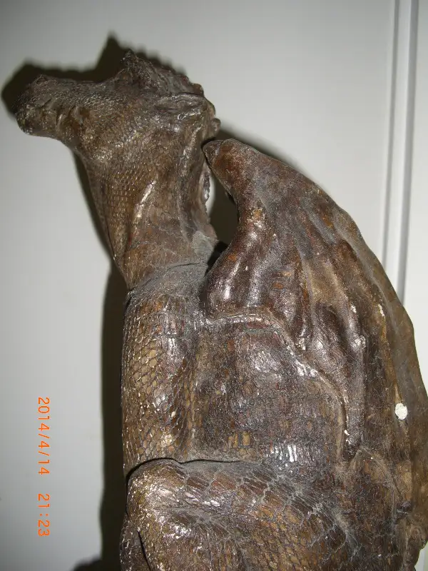 BUY AMAZING -DRAGON -SENTINEL -POST W PLINTH in Outdoor Décor in City of Toronto - Image 4