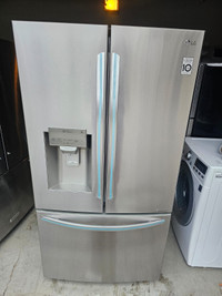 2021 LG   STAINLESS STEEL FRIDGE    BOTTOM FREEZER 36 w