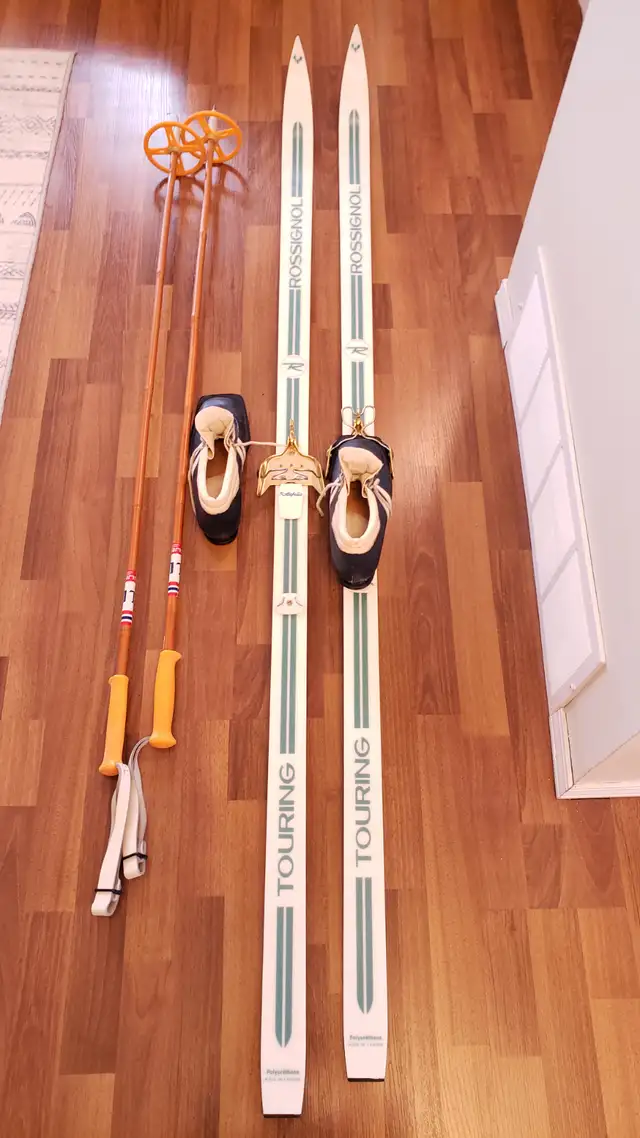 Vintage '80s Rossignol XC Ski Set - Length 180cm, Boot size 6.5 in Ski in Lethbridge - Image 2