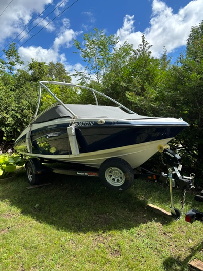 Selling a pristine, ultra-low-hour 2012 Yamaha AR190 jet boat. This boat has been incredibly well-ma...