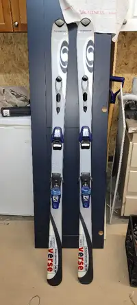 Salomon Verse Downhill Skis 160 cm with adjustable bindings