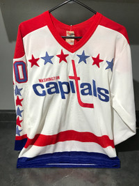 Vintage CCM Washington Capitals # 10 Hockey Jersey