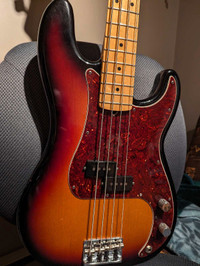 Fender American standard precision bass 2011
