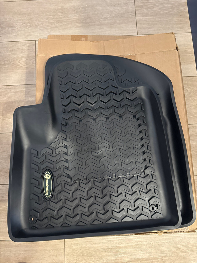 Jeep Cherokee 2014-21 KL Quadratec Front Floor Liners in Other Parts & Accessories in Sarnia