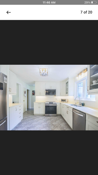 Room for rent near shoppers world mall brampton,upstairs room,two car parking ,any information conta...