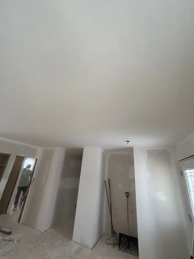Drywall Taping & Finishing – Clean Smooth Work | Level 4 & 5426574123211827200