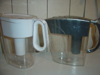 pots brita ;2;  aussi cocotte corning ware neuve 2.5pites