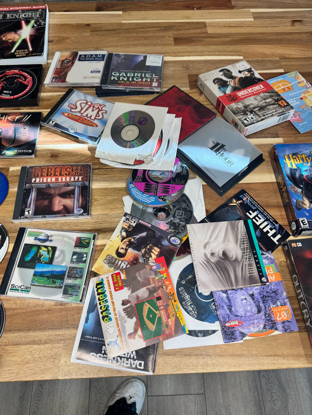 older pc games and book collections in Other in Ottawa - Image 2