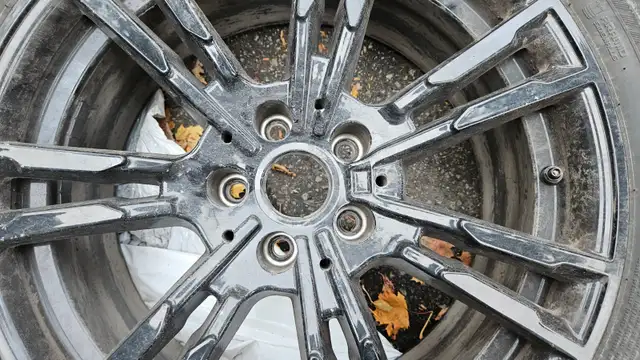 Winter tires and rims - Nokian Hakkapeliita R3 SUV in Tires & Rims in City of Montréal - Image 7