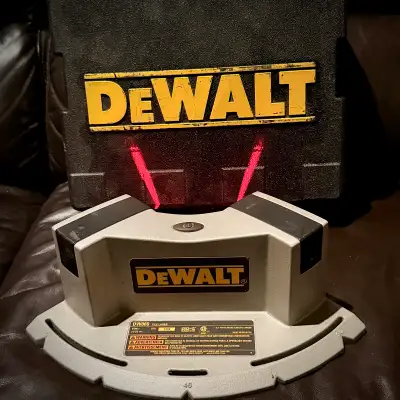 Dewalt DW060 Laser Square for Tiling Floors or Walls., View more