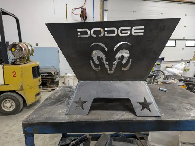 Custom Fire Pits548410954173665284