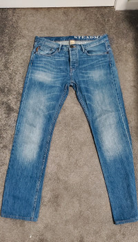 BURBERRY JEANS