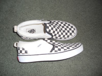 Vans youth size 4 skateboard shoes