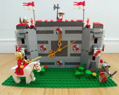 - Création originale et unique en vraies pièces LEGO de 302 morceaux réalisée à l'aide de mon imagin...