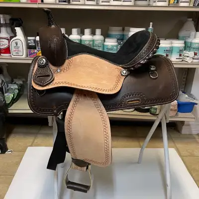 New 14" Sierra Dash Barrel Saddle, View more