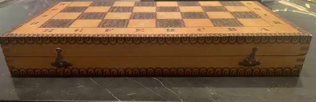 Vintage 1980 Bulgarian Wood-Burned Chess & Backgammon Set in Toys & Games in City of Toronto - Image 4