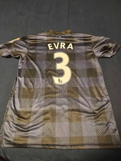 Man United Jersey #3 Evra, View more
