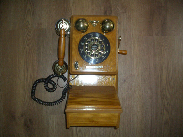 téléphone dans Téléphones résidentiels et répondeurs  à Drummondville - Image 2