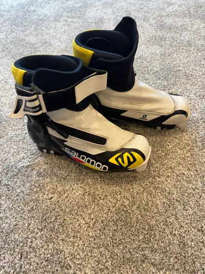 Salomon jr skate boots, View more