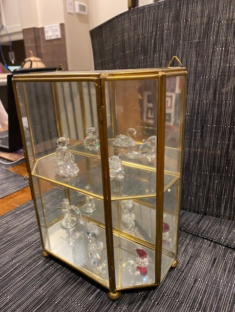 Acryllic case to store your Swarovski Crystal Miniatures in Arts & Collectibles in City of Toronto - Image 4