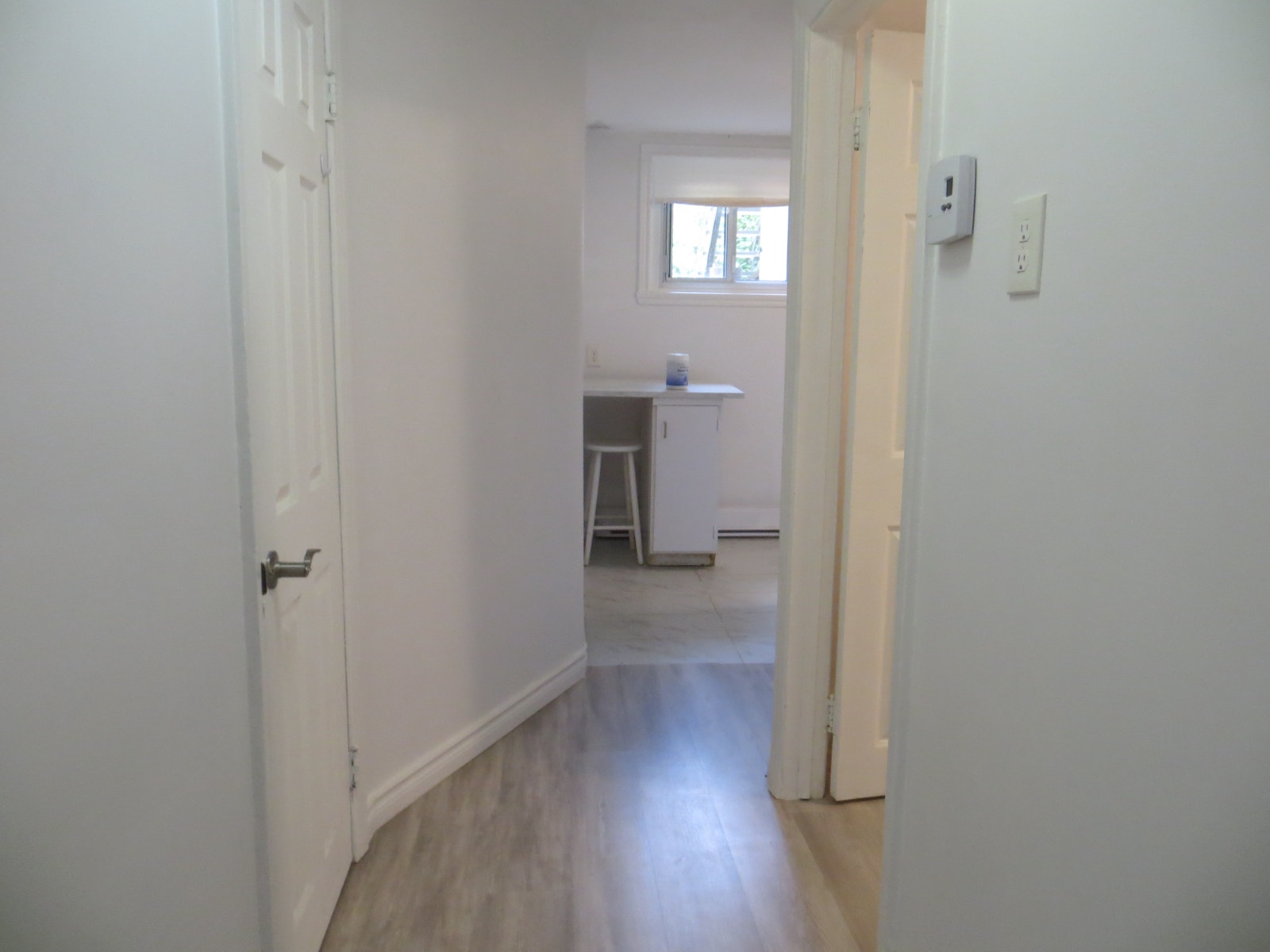 Room for rent in shared basement apartment in quiet NDG (Montrea — photo 3