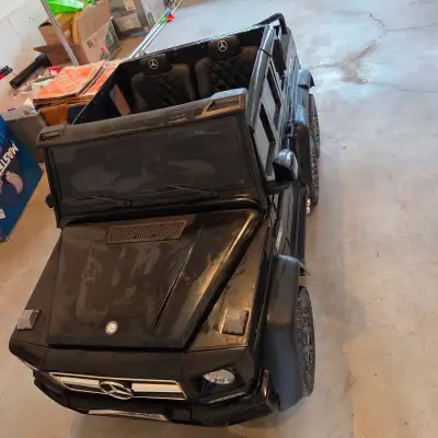 two kids seats auto drive car, View more