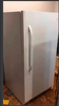 Frigidaire 32” upright freezer work condition delivery available