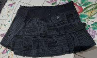 Gray LULULEMON Women's Tennis skirt 8 Reg - Excellent condition