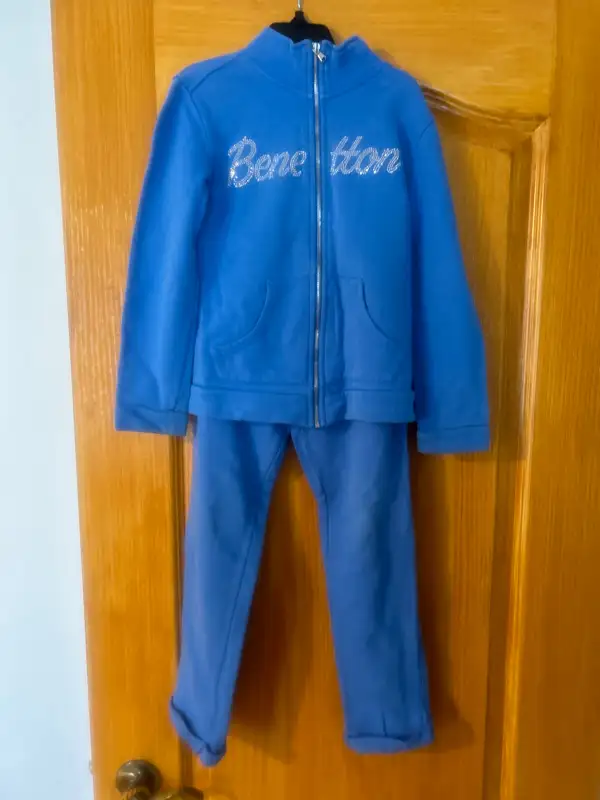 Vêtements pour fillettes  7- 8 ans + 1 pyjama garçon in Kids & Youth in Longueuil / South Shore - Image 8