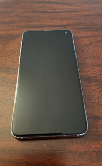 Samsung Galaxy S10e Phone + Samsung LED-View Cover - Mint