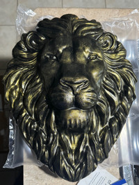 Lion concrete statue 