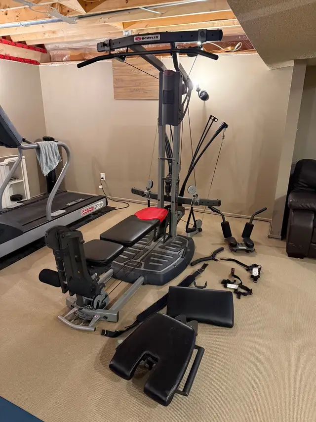Bowflex Ultimate 2 - Very Good Condition! in Exercise Equipment in Saskatoon - Image 3