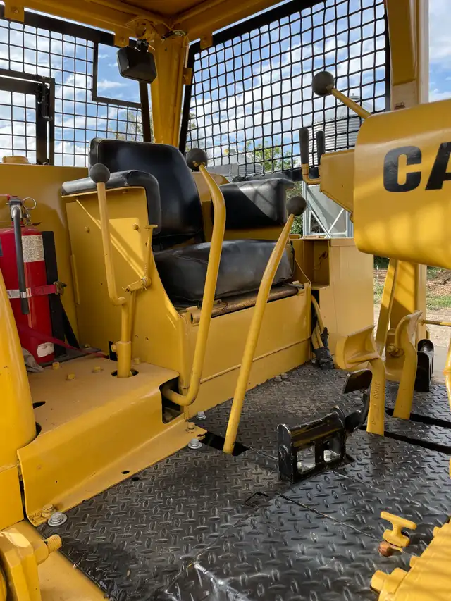 Cat D7E Dozer ( Direct Drive ) | Heavy Equipment | Lethbridge | Free ...