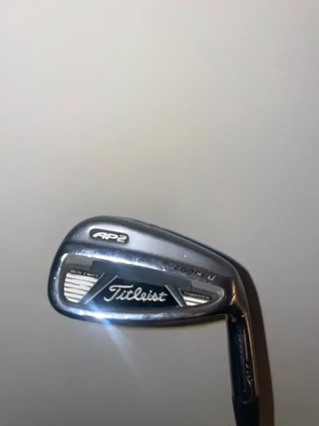 Titleist Ap2 Pitching Wedge RH in Golf in Hamilton - Image 7