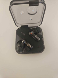 Earbuds (nothing ear 2 black edition) 
