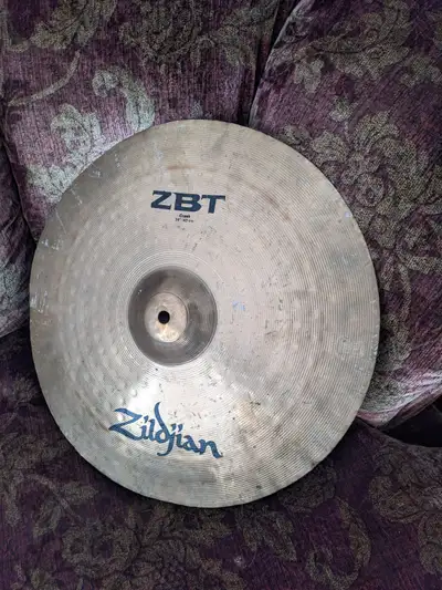 Zildjian 16" ZBT crash, View more