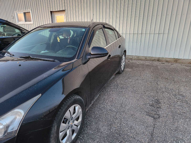 2013 Chev Cruze in Cars & Trucks in Kingston - Image 3