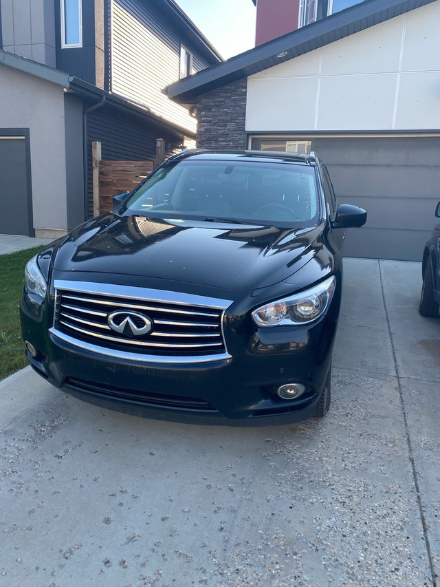 2013 Infiniti JX35 AWD in Cars & Trucks in Edmonton
