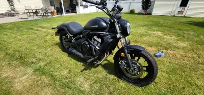 2020 Kawasaki Vulcan S. Comes with new in box passenger seat, backrest, pegs and saddle bag bracket,...