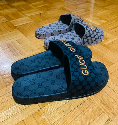 Men and women slippers / slides (New), View more