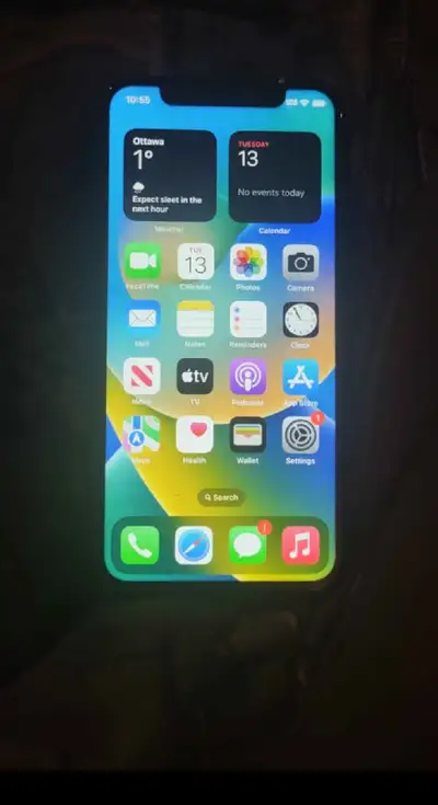 iPhone xr, View more