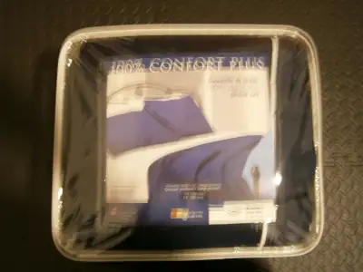 Drap pour lit d'eau incluant les taies d'oreillées, 100% polyester, Bleu marin, Compatible parfaitem...